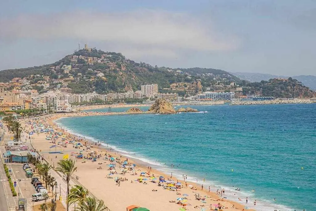 Ba Primera Linea Neptuno Blanes 0*,  Spain